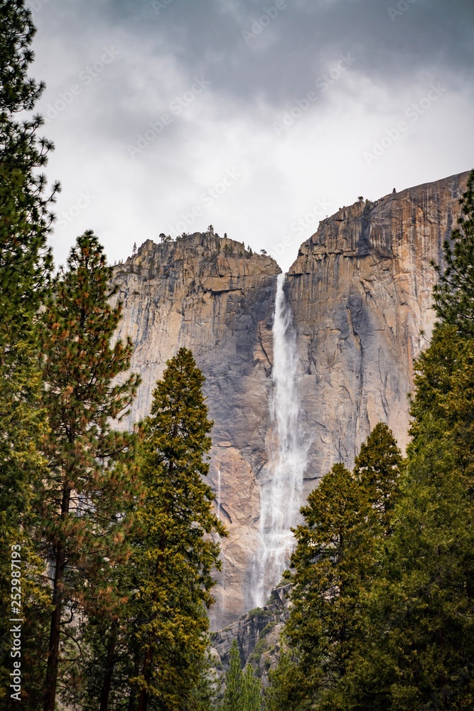 Yosemite Waterfall