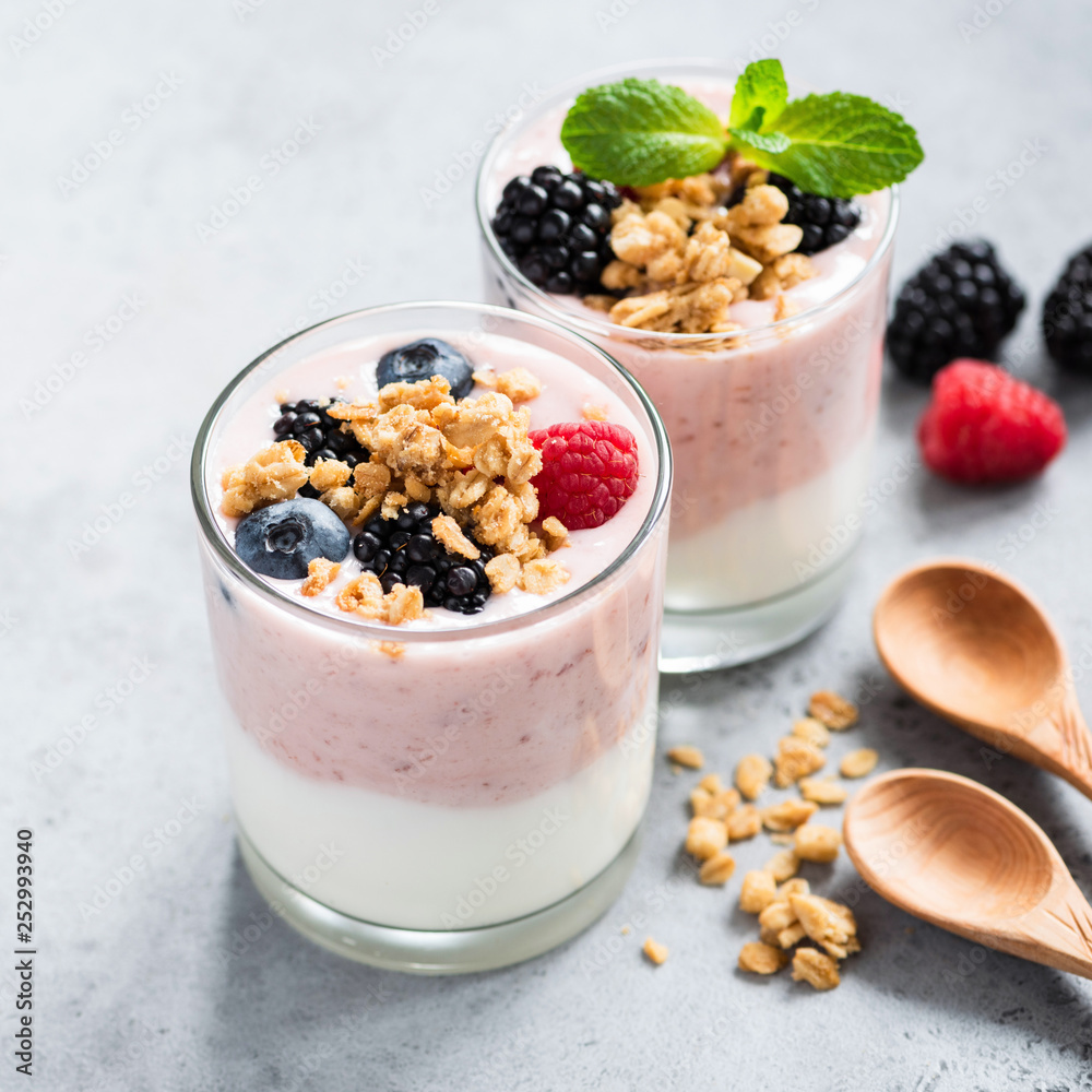 Healthy Breakfast Food Yogurt With Berries, Granola. Clean eating, Healthy eating, Vegan or Vegetarian diet concept. Healthy Breakfast Food Yogurt With Berries, Granola. Clean eating, Healthy eating, Vegan or Vegetarian diet concept.