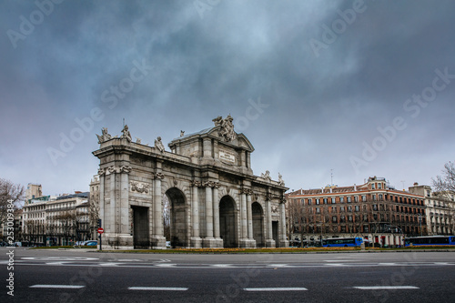 Monument Puerta de Alcalá, Madrid