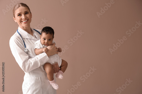 Pediatrician with African-A...