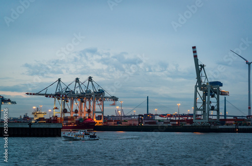 Burchardkai Container terminal, Hamburg harbour on the Elbe river, Hamburg, Germany © Marina Marr