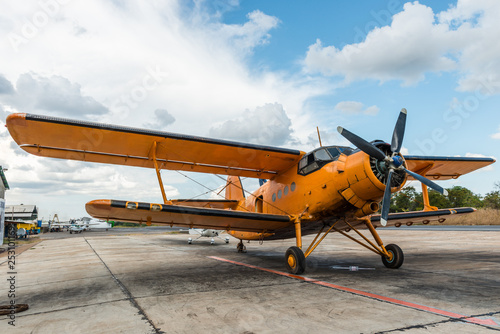 Fototapeta Naklejka Na Ścianę i Meble -  Old Antonov Aircraft