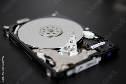 Opened hard drive 2.5"