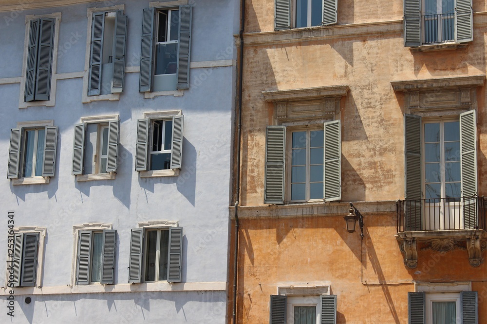 Fototapeta premium Rome windows