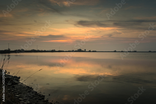 saline di comacchio al tramonto