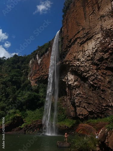 Cascata do Chuvisqueiro - Riozinho