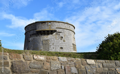 Cuadro en lienzo Skerries Martello Tower