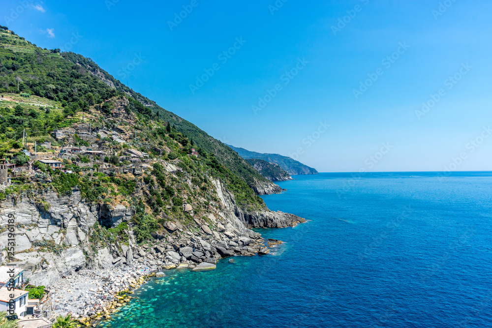 Italy, Cinque Terre, Vernazza, Vernazza, SCENIC VIEW OF SEA AGAINST BLUE SKY Italy, Cinque Terre, Vernazza, Vernazza, SCENIC VIEW OF SEA AGAINST BLUE SKY