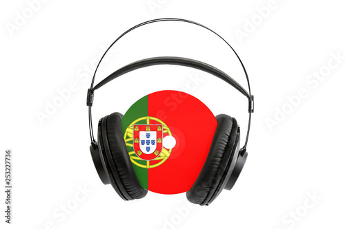 Photo of a headset with a CD with the flag of Portugal