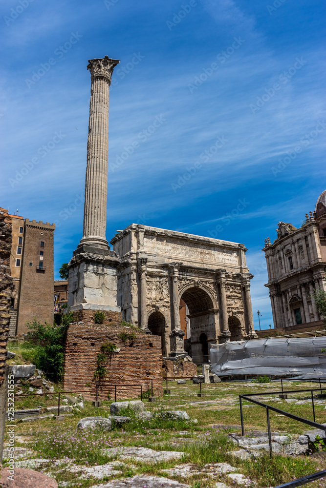 Italy, Rome, Roman Forum, Arch of Septimius Severus,