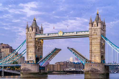 Lifting up London Tower Bridge