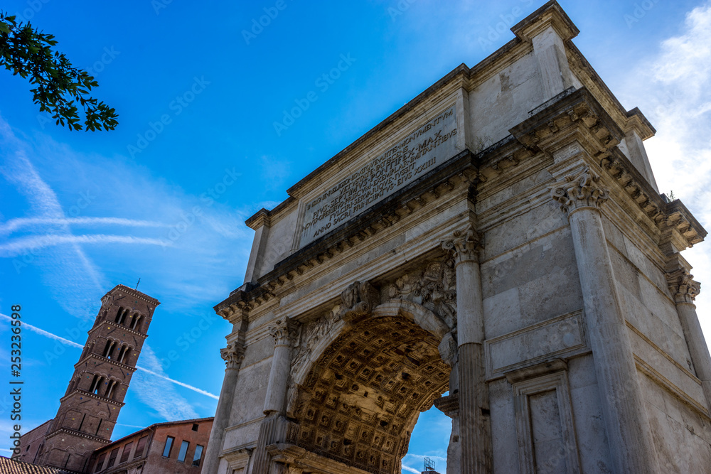 Italy, Rome, Roman Forum, Arch of Titus on the via sacra