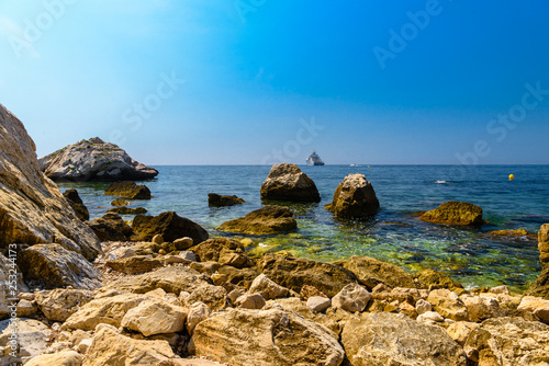 Sea beach with stones and rocks, Beausoleil, Nice, Nizza, Alpes-Maritimes, Provence-Alpes-Cote d'Azur, Cote d'Azur, French Riviera, France © Eagle2308