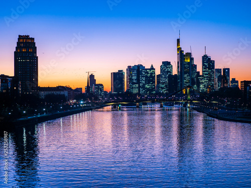 Skyline at sunset  Deutschherrenbr  cke  Frankfurt  Hesse  Germany