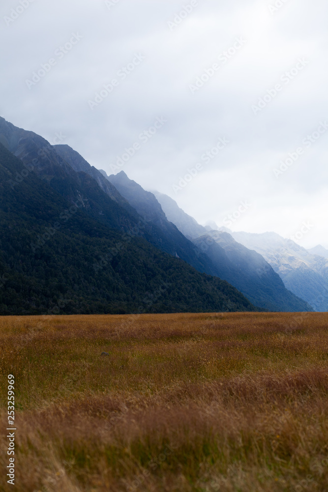 Mountains (2) Mountains (2)