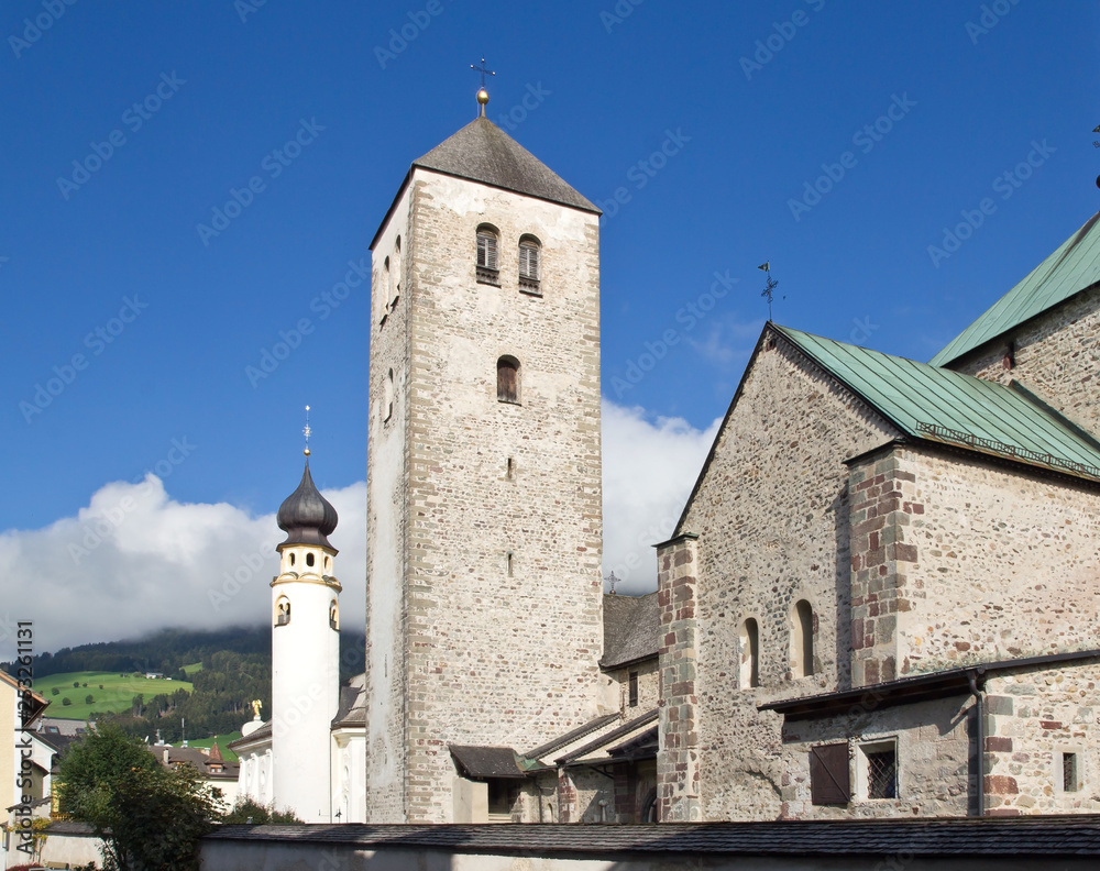 Stiftskirche von Innichen, Südtirol, Italien