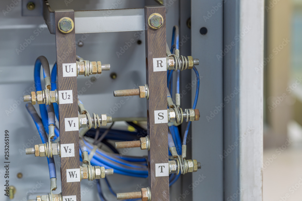 The background of the electronic equipment set (power cord, plug), inside the elevator kit, for machine improvement, to be able to use again. The background of the electronic equipment set (power cord, plug), inside the elevator kit, for machine improvement, to be able to use again.