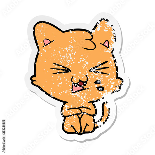 distressed sticker of a cartoon hissing cat