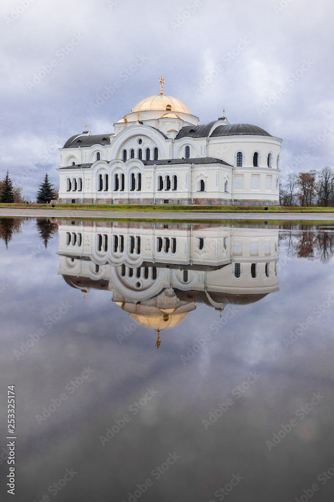 Fototapeta premium BELARUS CITY OF BREST January 2, 2019. Brest castle St. Nicholas Garrison Cathedral.Orthodox Church of the Fortress.