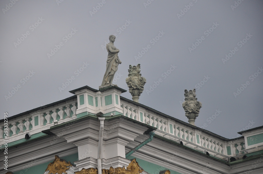 Obraz premium ancient, history, old, stone, travel, culture, garden, medieval, monument, park, classic, destination, landmark, architecture, classical, marble, museum, statue, sculpture, art, artistic, cultural, fa