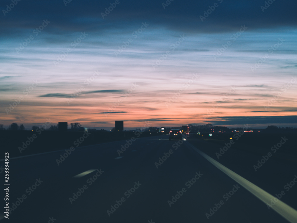 Fototapeta premium Dusk on the highway