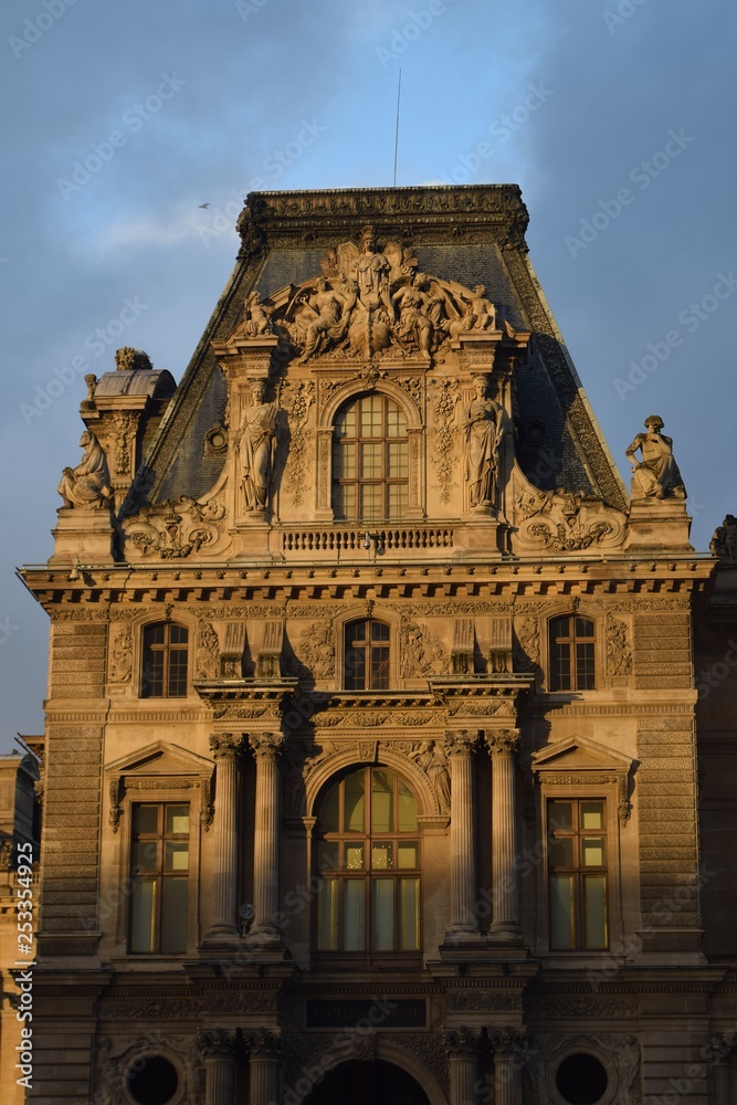 Naklejka premium Landscape in the rainy season. Rain in the city.