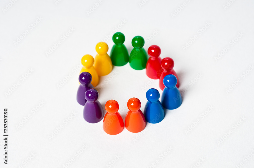 Colourful pawns making a circle
