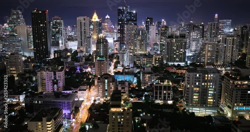Wallpaper Mural Modern skyscrapers of Bangkok at night cityscape panorama. High buildings in beautiful Asian city Torontodigital.ca
