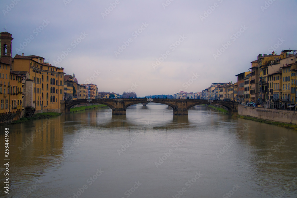 Fototapeta premium ponte vecchio in florence