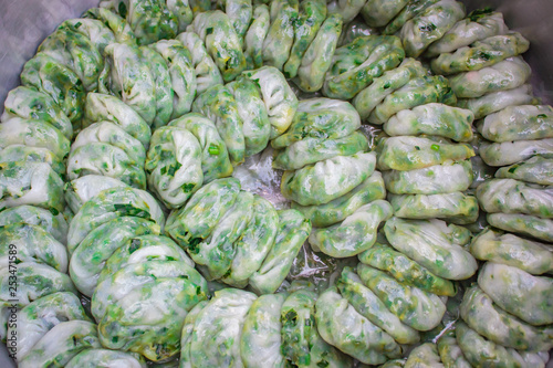 Steamed dumpling stuffed with garlic chives, Kanom Kuicheai.