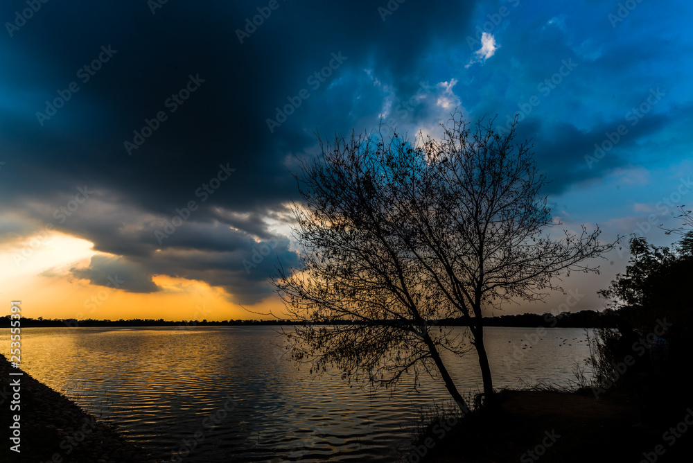 Beautiful colors in sky and water