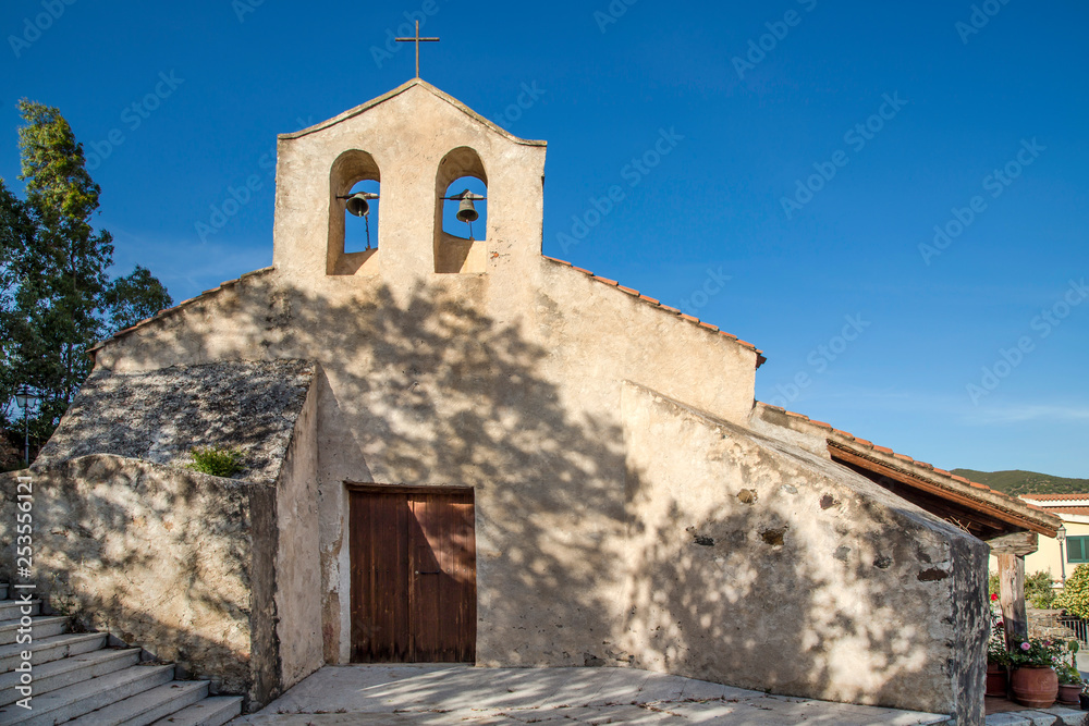 Chiesa San Lussorio- San vito  - Sardegna