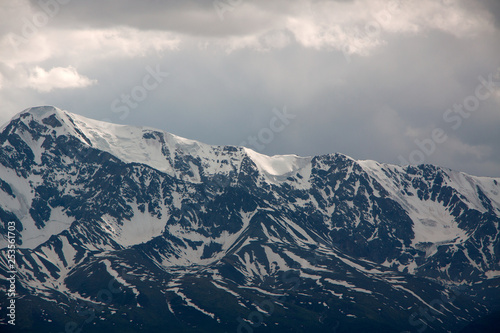 The views of the Altay mountains (Aktru) © Alexander Goy