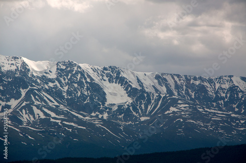 The views of the Altay mountains (Aktru) © Alexander Goy