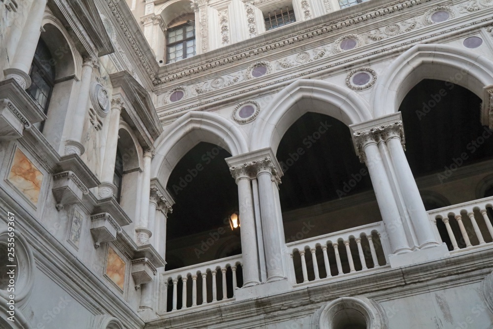 Palazzo Duca le Venezia