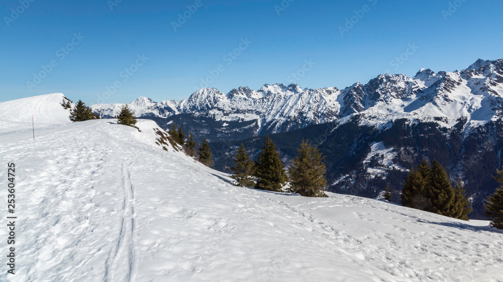 Massif de Belledonne - Grésivaudan - Isère. Massif de Belledonne - Grésivaudan - Isère.