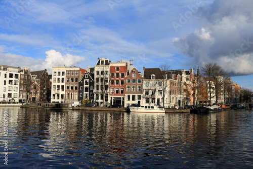 Old canal houses in Amsterdam © Feiko Hendrik