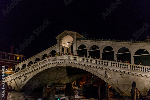  Night at Rialto bridge over the grand canal in Venice, Italy