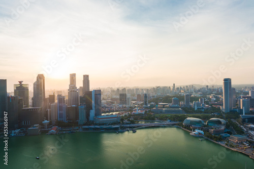 Singapore skyline city building snset sky cloud with Marina bay
