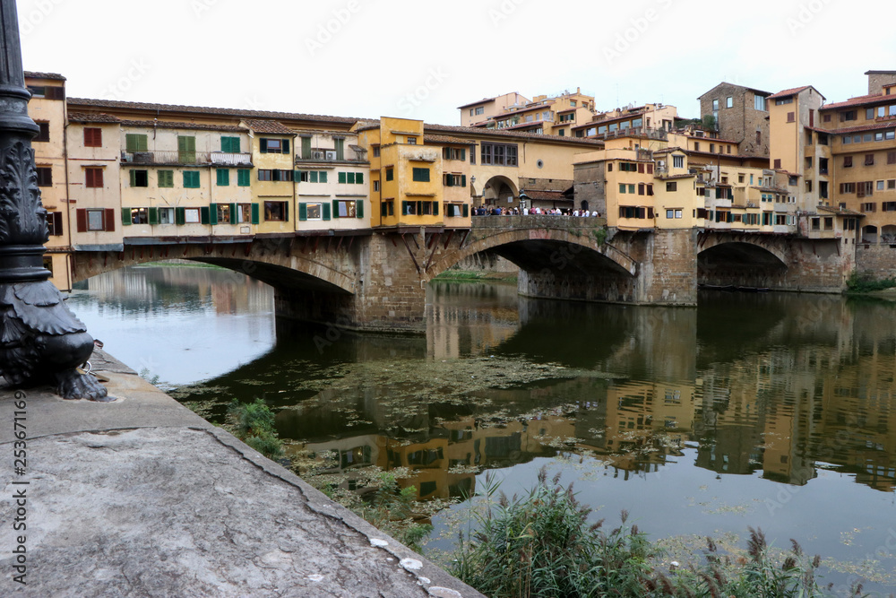 Ponte vecchio Italy