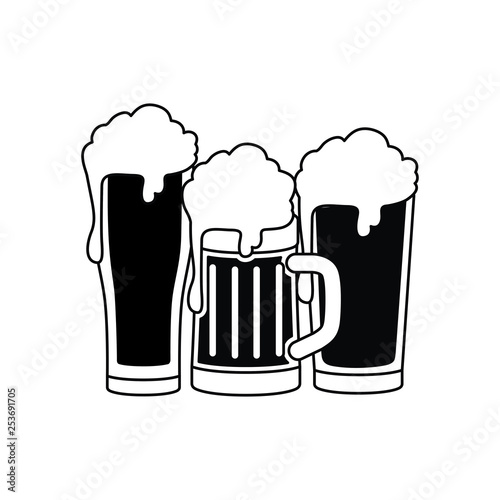 beers with foam isolated icon