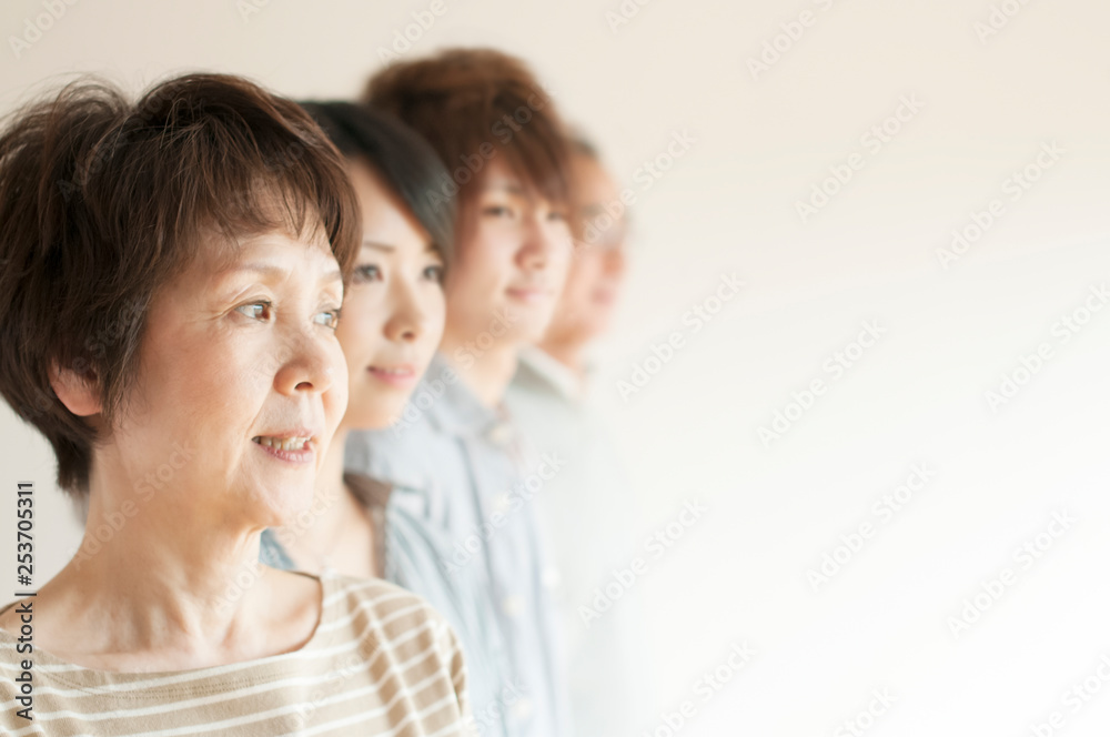 家族の横顔 家族の横顔