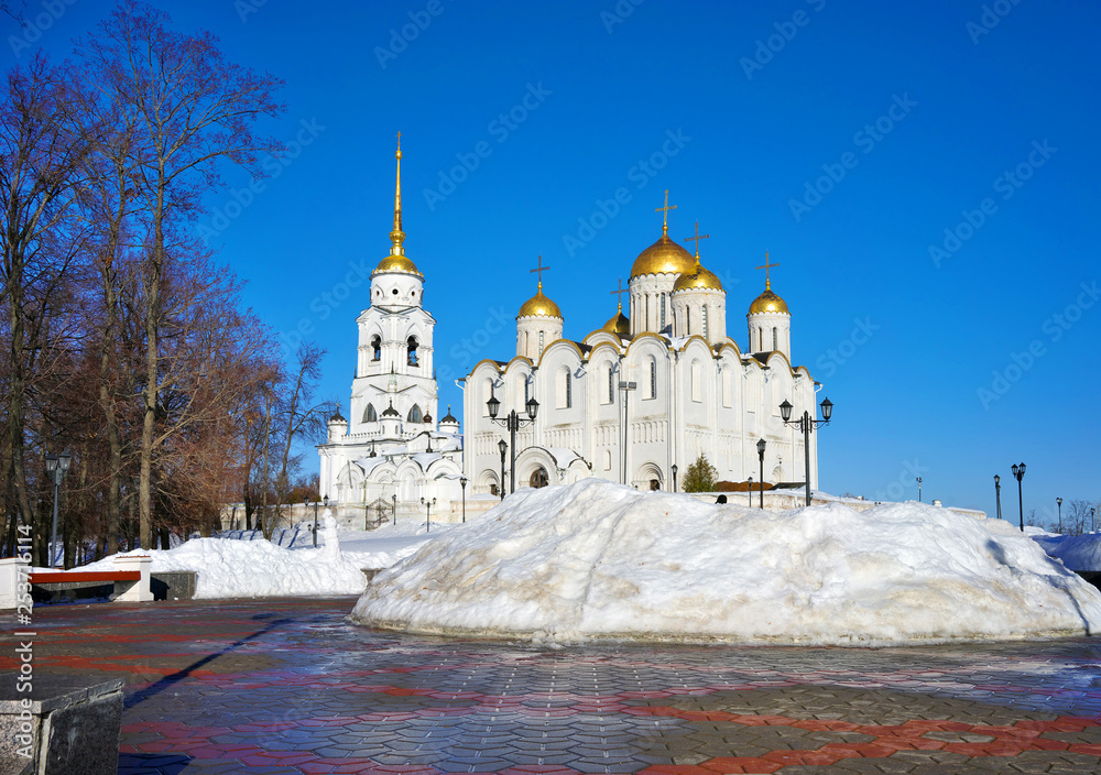 Assumption cathedral at Vladimir in winter, Russia.