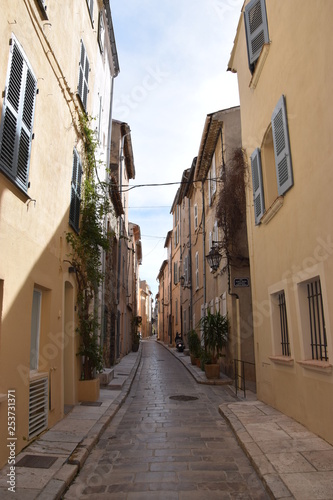 Saint Tropez, France © chloeguedy
