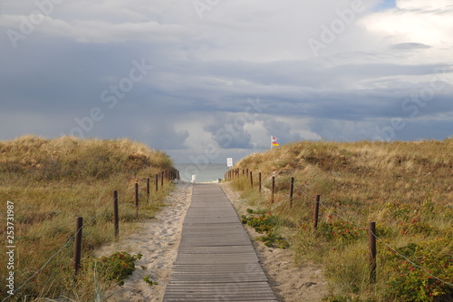 ostsee strand aufgang strandaufgang dünne photo