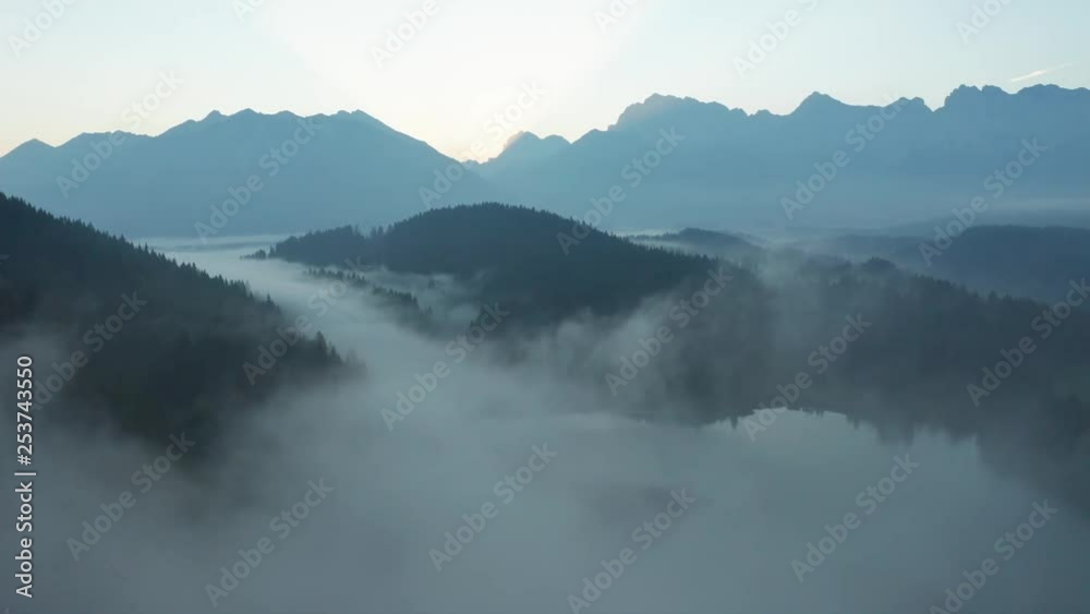 Bavarian Alps Misty Sunrise | 4K
D-LOG - Perfect for colour grading!
23.976fps
A truly stunning golden sunrise over the Garmish Partenkirchen Alps, with the mist pouring down the valley.