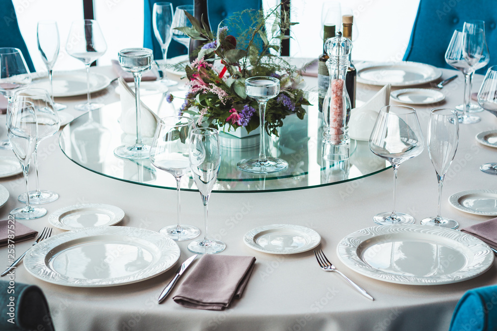 Concept shot of a restaurant style table with a serve for customers