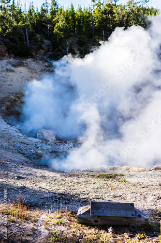 Steaming geothermic pool at Yellowstone National Park