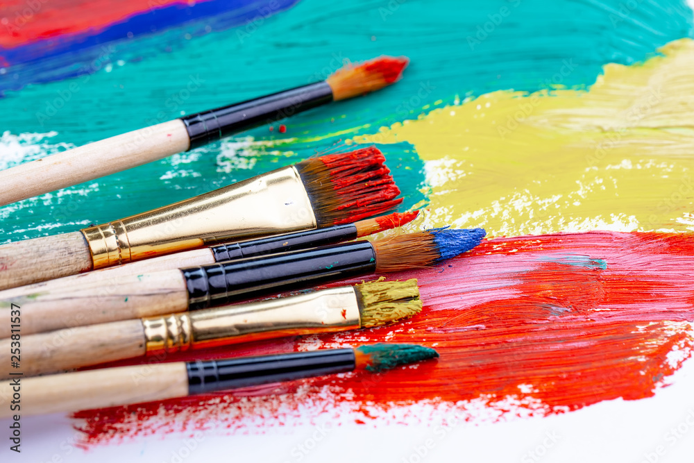 Fototapeta premium Paint brushes and paints for drawing.