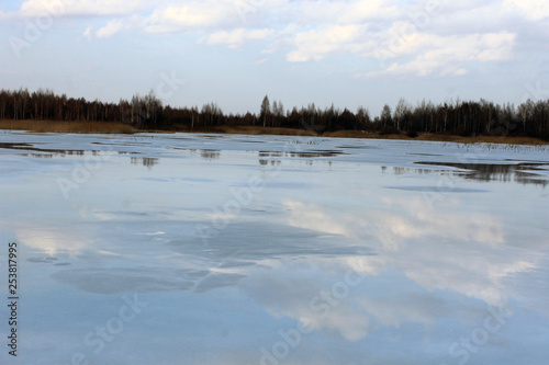 The sky in the ice